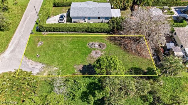 2332 Sunset AVE, Naples, FL 34112