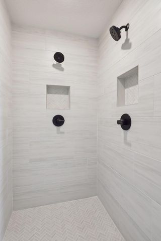 6534 157th Street, Savage, MN 55378