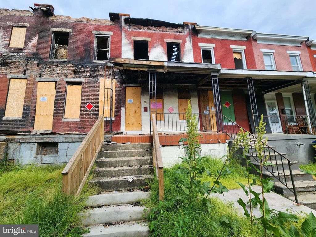 2222 CEDLEY STREET, Baltimore, MD 21230