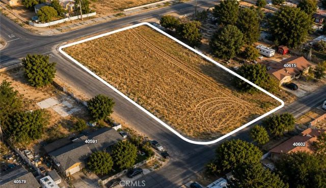 171 Avenue N12, Lancaster, CA 93535