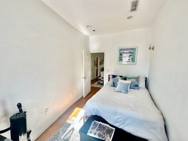 111 Salem 2, Boston, MA 02113