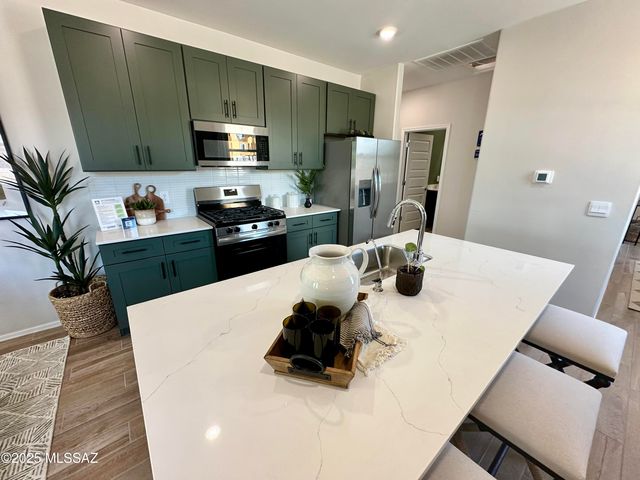 10454 W Thetford Lane, Marana, AZ 85653