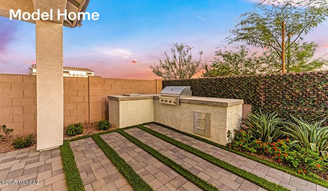 10454 W Thetford Lane, Marana, AZ 85653