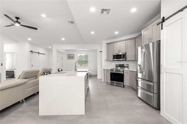 10291 SE 67TH TERRACE, Belleview, FL 34420