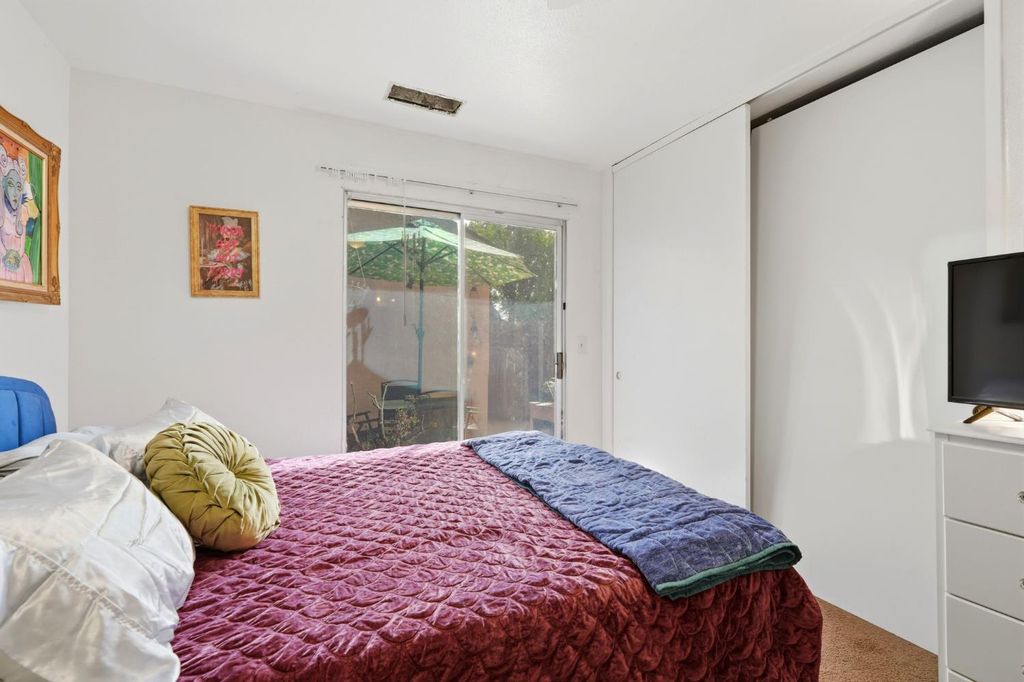 Image 22 of property listing at 2301 N 10th Avenue, Hanford, CA 93230