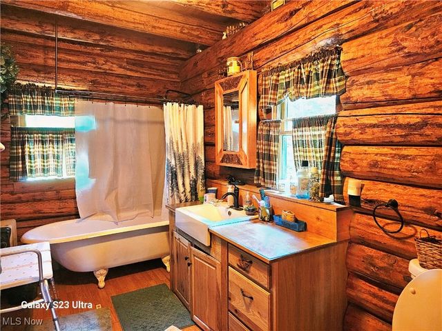 17140 Cannons Mill Road, East Liverpool, OH 43920