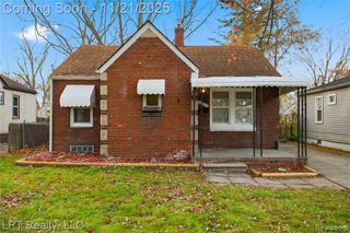 19357 Centralia, Redford, MI 48240