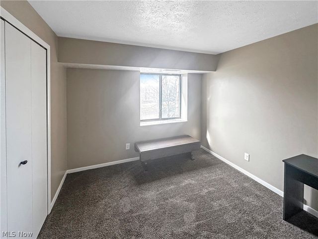 9640 Cove Drive A-36, North Royalton, OH 44133