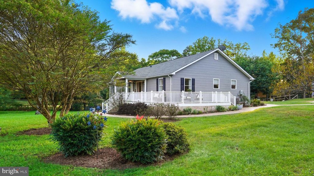 49 DOG PATCH LN, Stafford, VA 22554