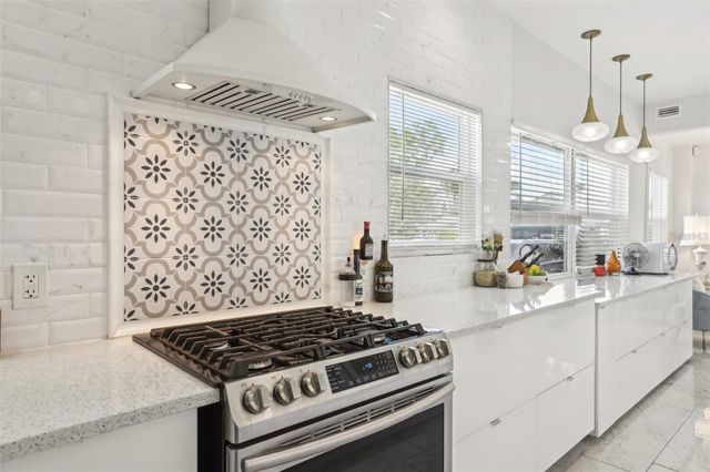757 32ND AVENUE N, St Petersburg, FL 33704