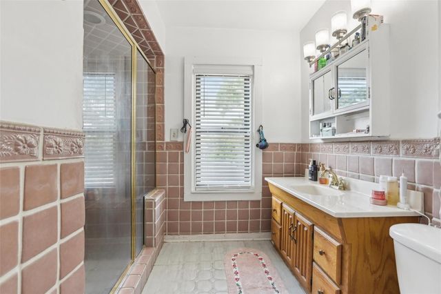 757 32ND AVENUE N, St Petersburg, FL 33704