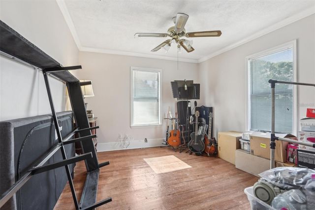 757 32ND AVENUE N, St Petersburg, FL 33704