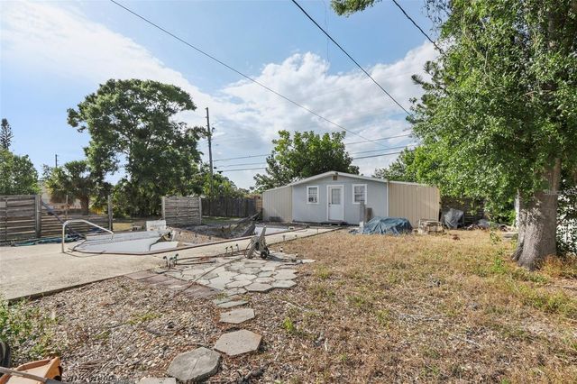 757 32ND AVENUE N, St Petersburg, FL 33704
