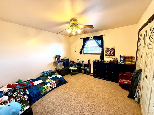 37 Verdosa Dr, Pueblo, CO 81005