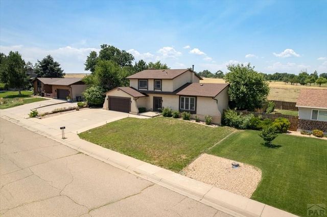 37 Verdosa Dr, Pueblo, CO 81005
