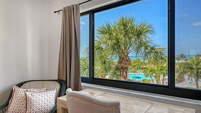 6234 MIDNIGHT PASS ROAD 307, Sarasota, FL 34242