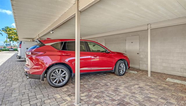 6234 MIDNIGHT PASS ROAD 307, Sarasota, FL 34242
