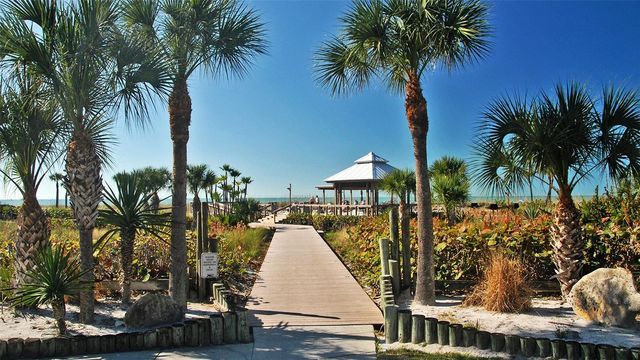 6234 MIDNIGHT PASS ROAD 307, Sarasota, FL 34242