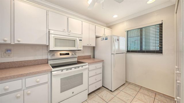 6234 MIDNIGHT PASS ROAD 307, Sarasota, FL 34242