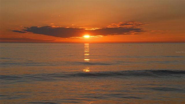 6234 MIDNIGHT PASS ROAD 307, Sarasota, FL 34242
