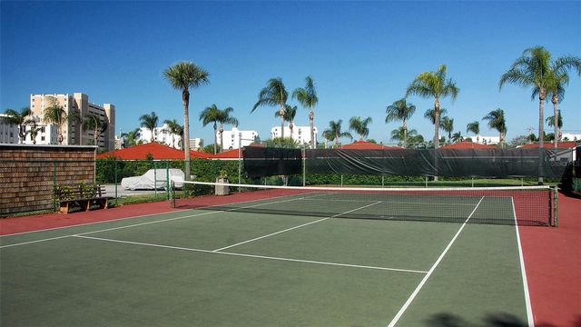 6234 MIDNIGHT PASS ROAD 307, Sarasota, FL 34242