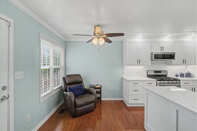 956 Taylors Farm Court, Canton, GA 30115