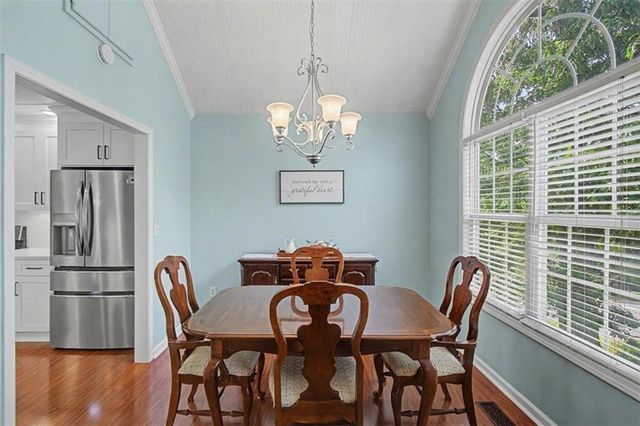 956 Taylors Farm Court, Canton, GA 30115