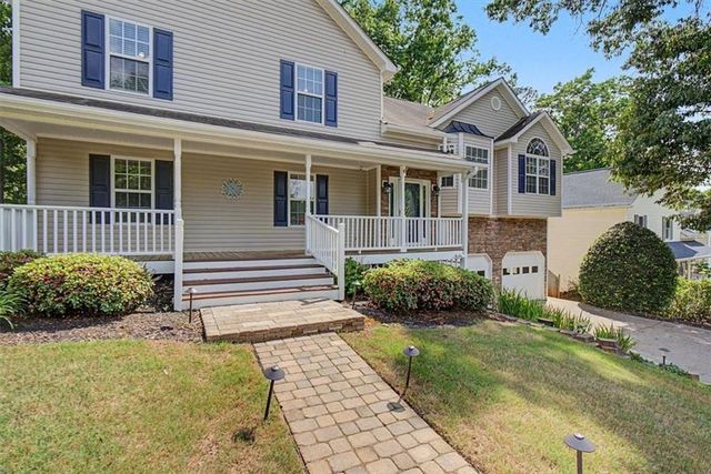 956 Taylors Farm Court, Canton, GA 30115