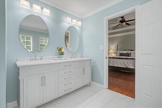 956 Taylors Farm Court, Canton, GA 30115