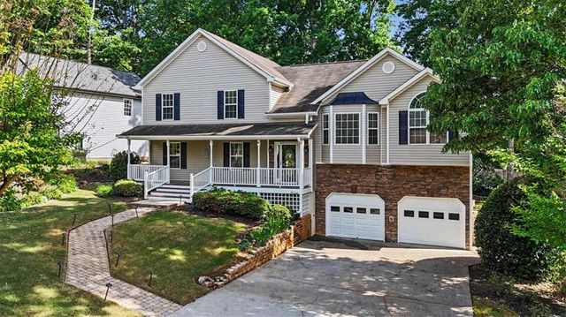 956 Taylors Farm Court, Canton, GA 30115