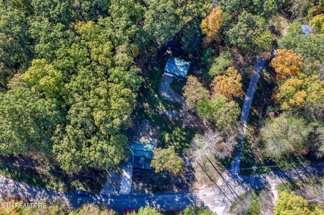 279 Siever Rd, Crossville, TN 38572