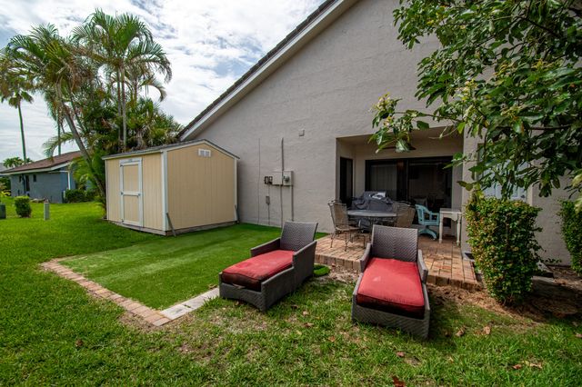 22051 Montoya Drive, Boca Raton, FL 33433