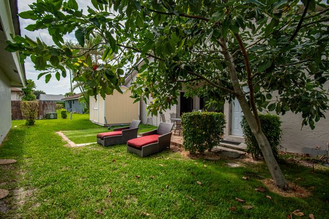 22051 Montoya Drive, Boca Raton, FL 33433