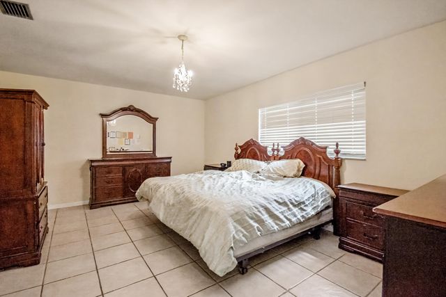 22051 Montoya Drive, Boca Raton, FL 33433