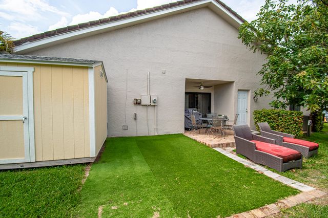22051 Montoya Drive, Boca Raton, FL 33433
