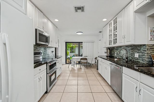 22051 Montoya Drive, Boca Raton, FL 33433