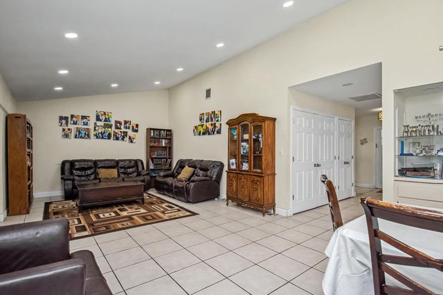 22051 Montoya Drive, Boca Raton, FL 33433