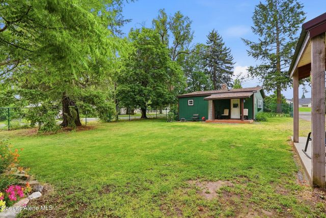 825 W Honeysuckle AVE, Hayden, ID 83835