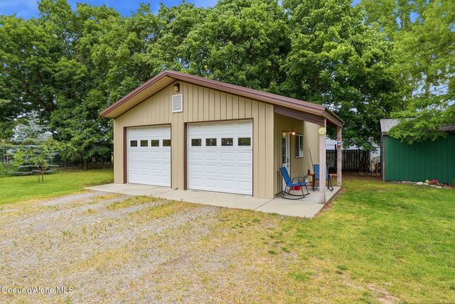 825 W Honeysuckle AVE, Hayden, ID 83835