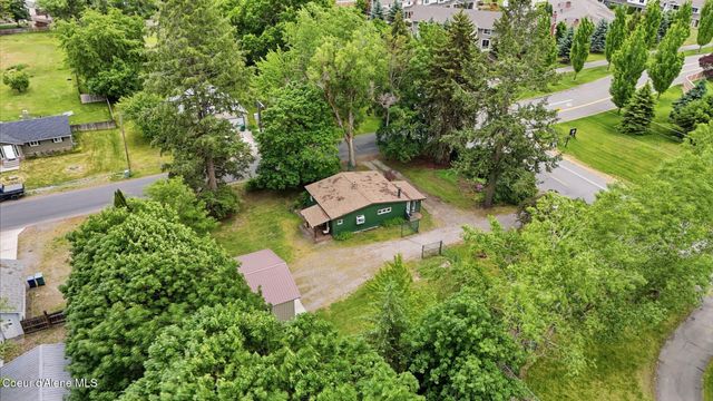 825 W Honeysuckle AVE, Hayden, ID 83835