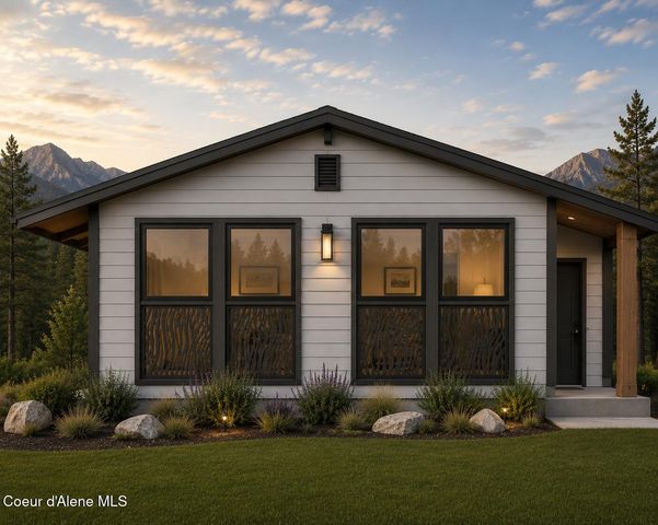 825 W Honeysuckle AVE, Hayden, ID 83835