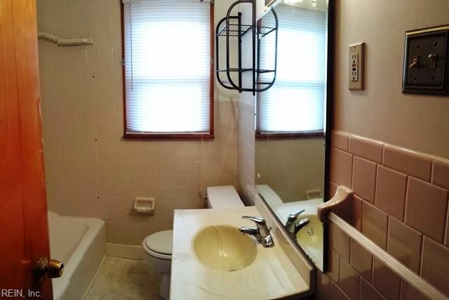 4101 3rd ST, Chesapeake, VA 23324