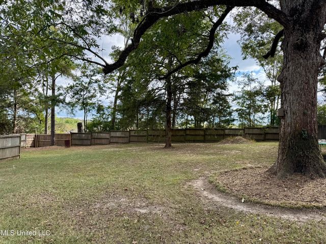 101 Sandstone Drive, Brandon, MS 39047