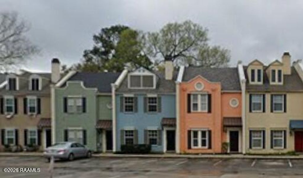 300 General Mouton 6, Lafayette, LA 70501