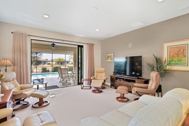 5021 Monroe Circle, Vero Beach, FL 32967