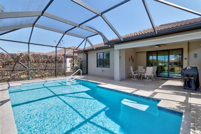 5021 Monroe Circle, Vero Beach, FL 32967