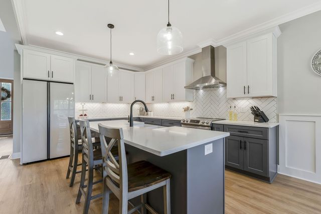 9 Oldfield Ln, Brush Creek, TN 38547