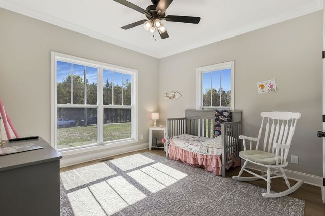 9 Oldfield Ln, Brush Creek, TN 38547