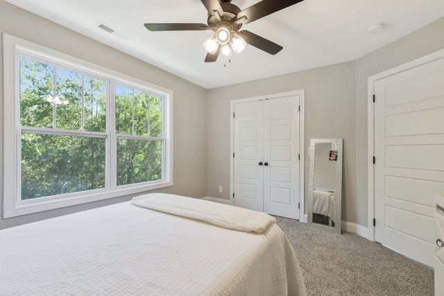 9 Oldfield Ln, Brush Creek, TN 38547