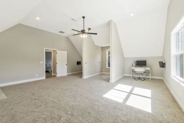 9 Oldfield Ln, Brush Creek, TN 38547